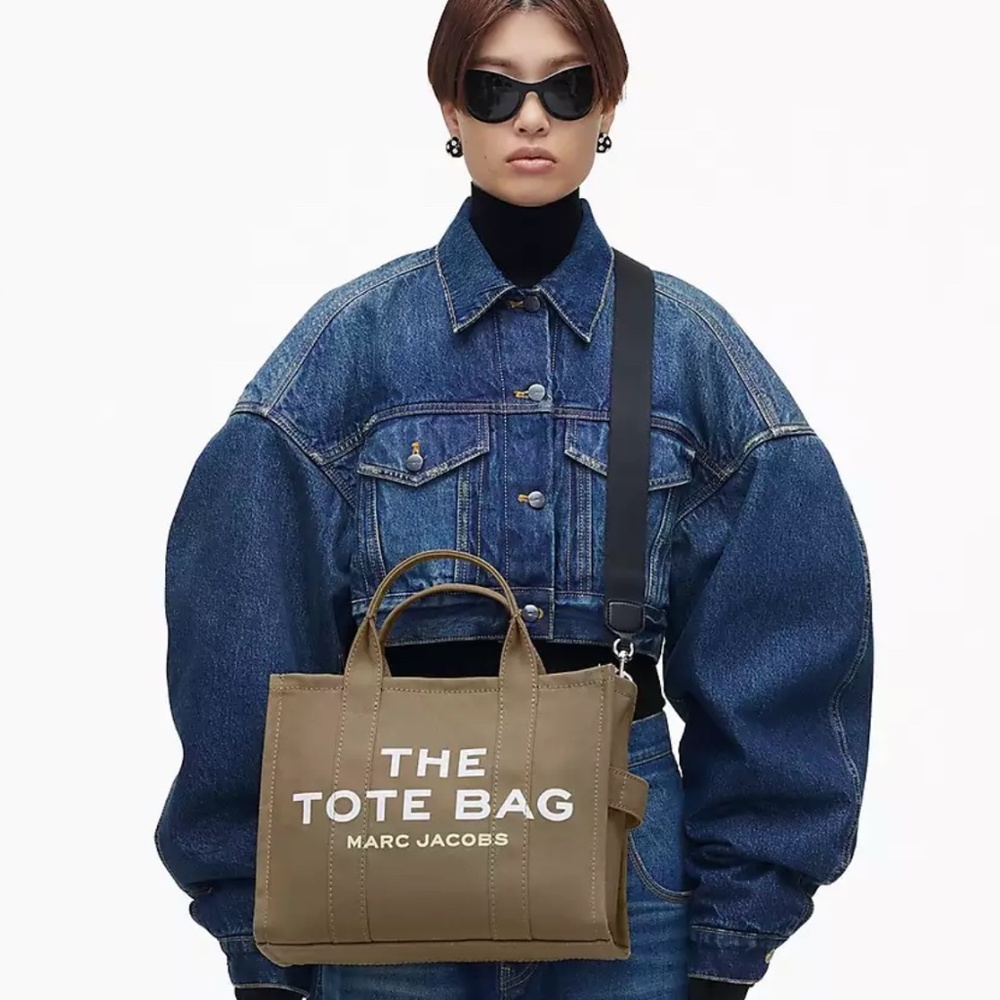 Marc Jacobs The Tote Bag Canvas Lt. Olive  Green